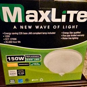 MaxLiTe A NEW WAVE OF LIGHT